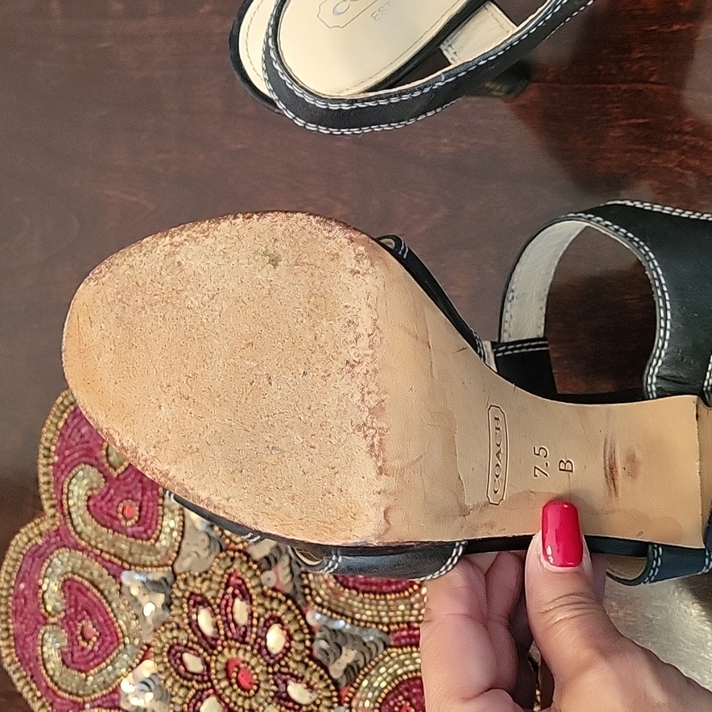 Coach Heels - Picture 4 of 5